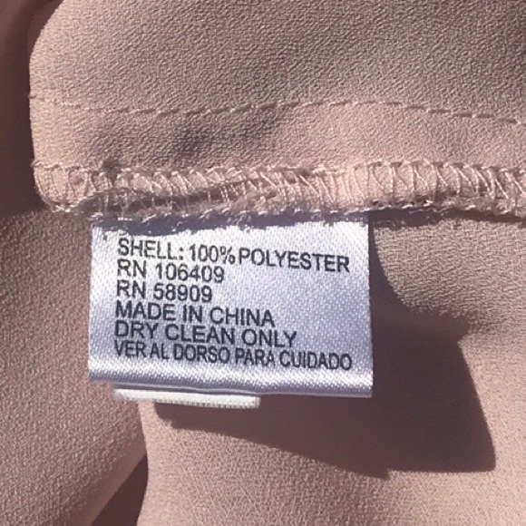 Tahari Arthur Levine Faux Wrap Lt Peach Top - Picture 10 of 14